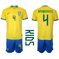 Maglie da calcio Brasile Marquinhos #4 Prima Maglia Bambino Mondiali 2022 Manica Corta (+ Pantaloni corti)